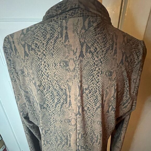 Norma Kamali Snake Print Long Sleeve Faux Wrap Dress Size Large - Picture 8 of 11